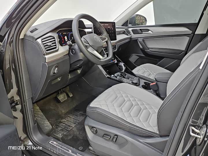 Фото 9 - Volkswagen Tayron