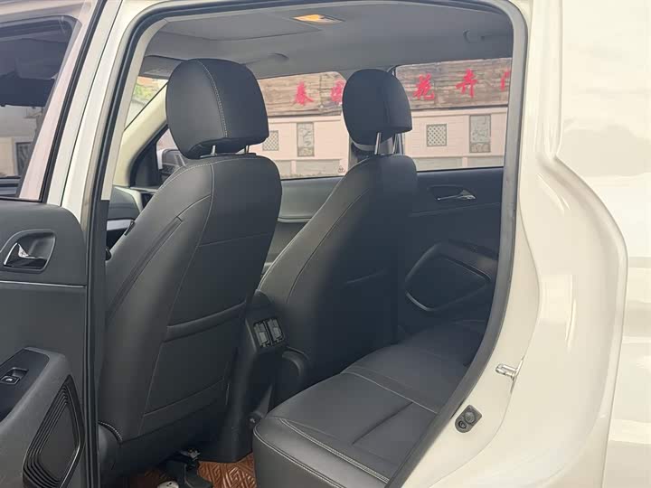 Фото 8 - Hyundai ix35 (Mufasa)