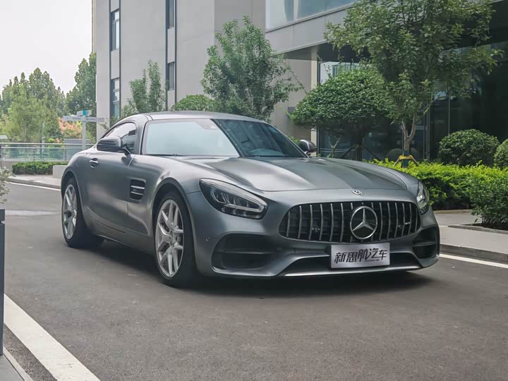 Фото 3 - Mercedes-Benz AMG GT