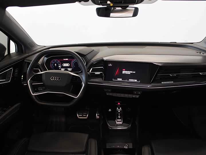 Фото 9 - Audi Q4 e-tron