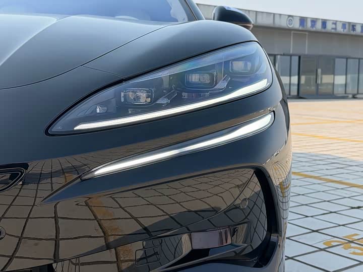 Фото 9 - Denza Z9