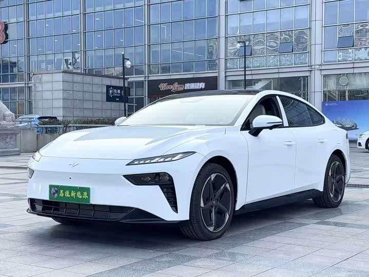 Фото 1 - Dongfeng Yipai eπ 007