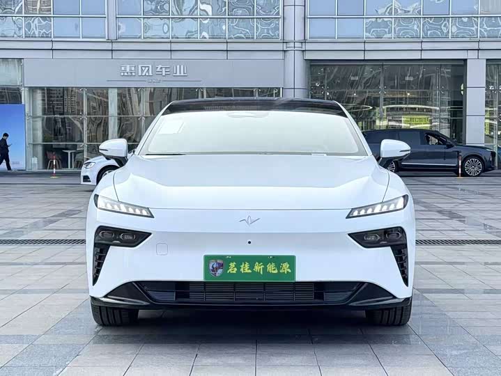 Фото 2 - Dongfeng Yipai eπ 007