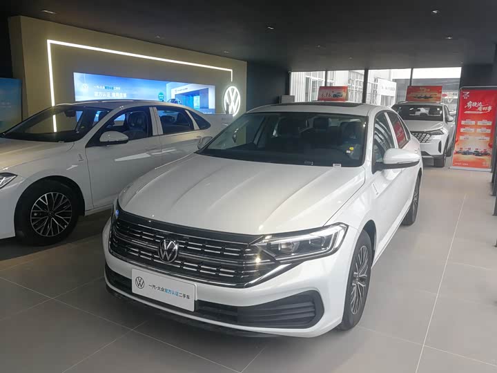 Фото 3 - Volkswagen Sagitar L