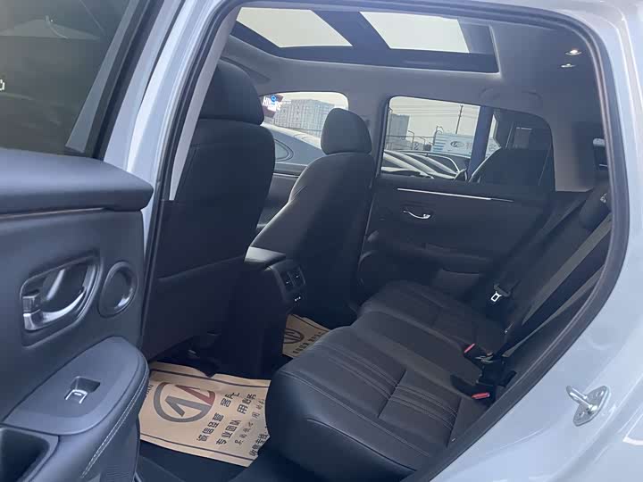 Фото 6 - Honda HR-V