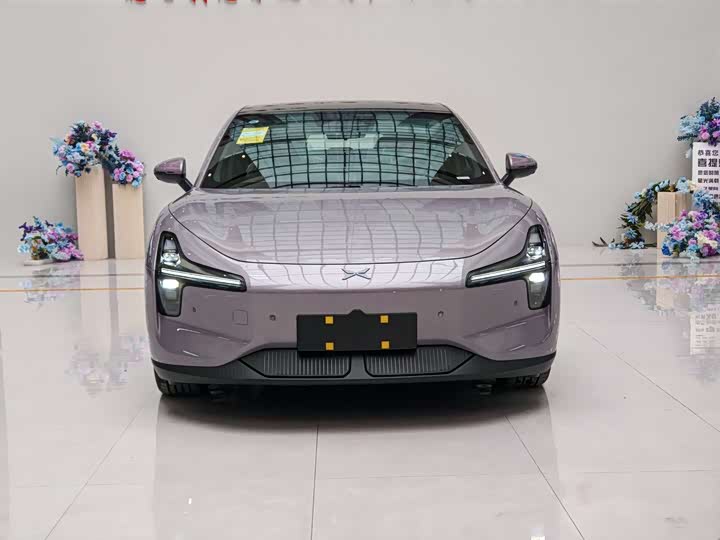 Фото 3 - XPeng Mona M03