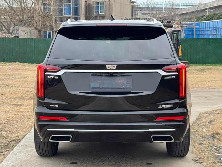 Фото 4 - Cadillac XT6