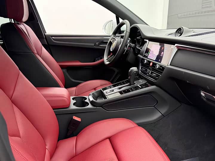 Фото 9 - Porsche Macan