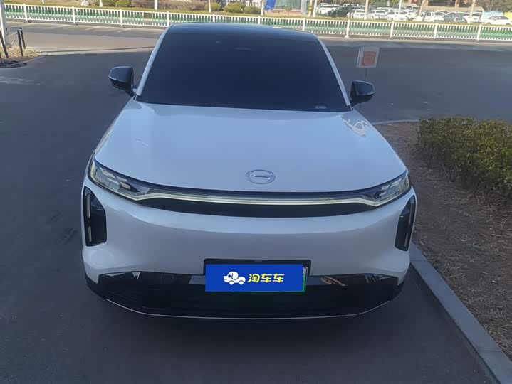 Фото 2 - GAC Trumpchi S7