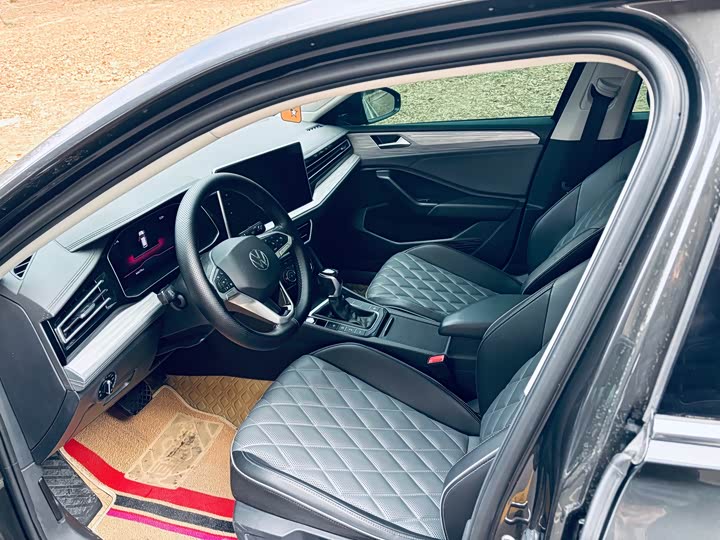 Фото 7 - Volkswagen Sagitar L