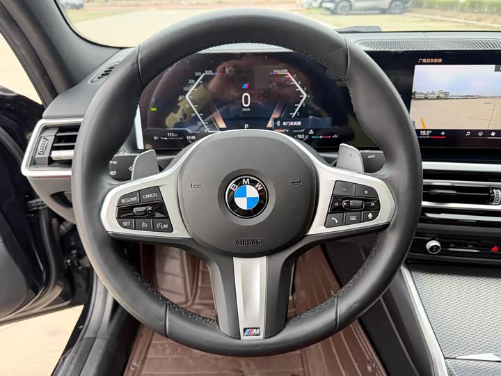 Photo 6 - BMW 3 Series