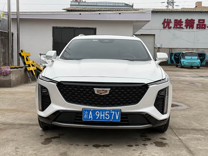 Фото 2 - Cadillac GT4