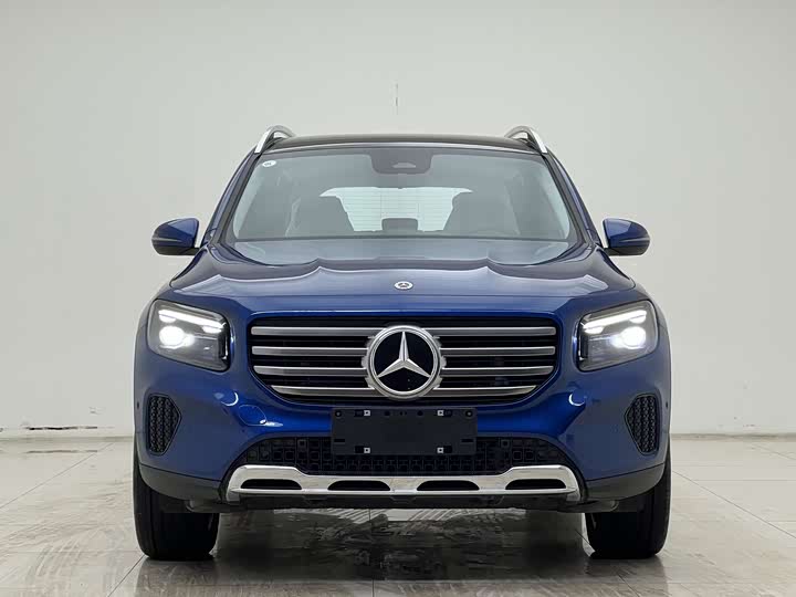 Фото 2 - Mercedes-Benz GLB-Class