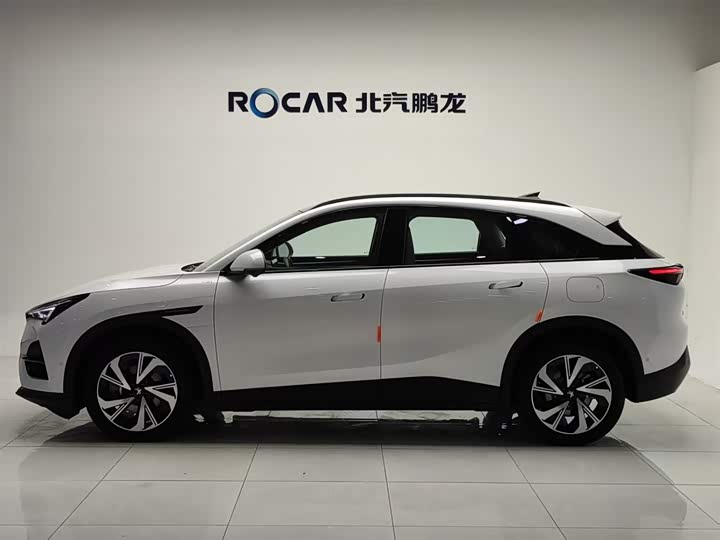 Фото 5 - BAIC Arcfox Alpha T5