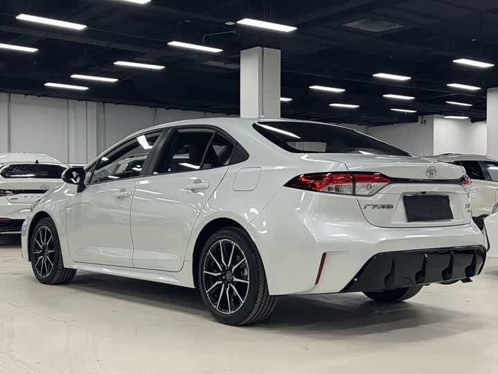 Фото 4 - Toyota Levin