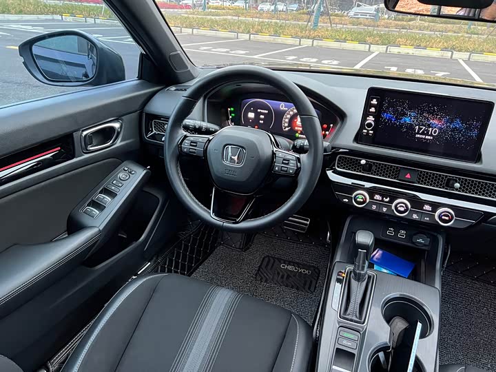 Фото 9 - Honda Civic