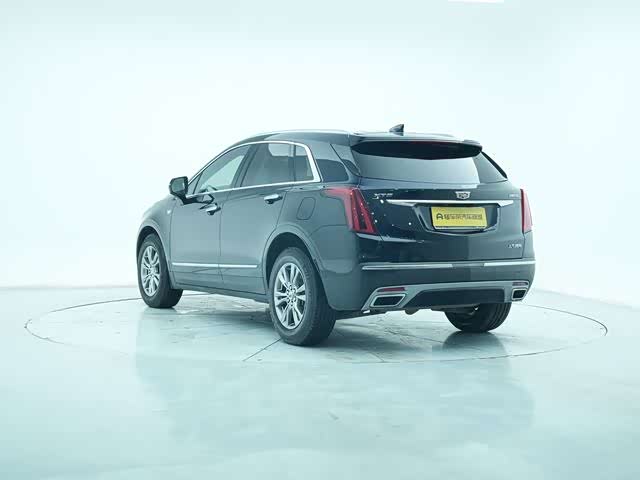 Фото 5 - Cadillac XT5