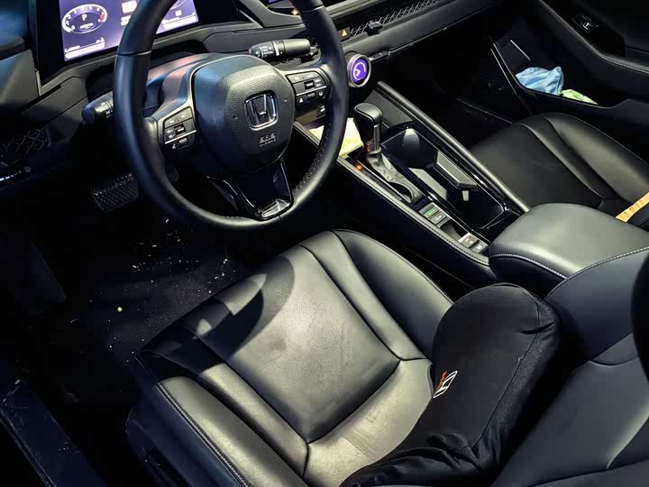 Фото 5 - Honda Accord