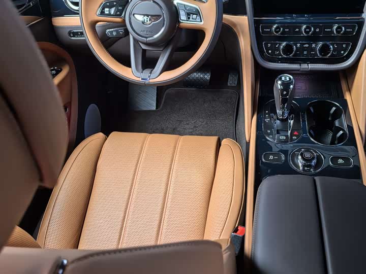 Фото 7 - Bentley Bentayga