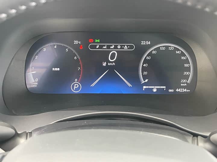 Фото 8 - Toyota Crown Kluger