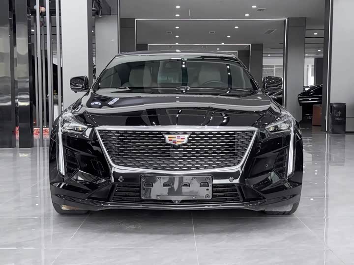 Фото 2 - Cadillac CT6