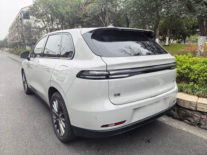 Фото 6 - Leapmotor C10