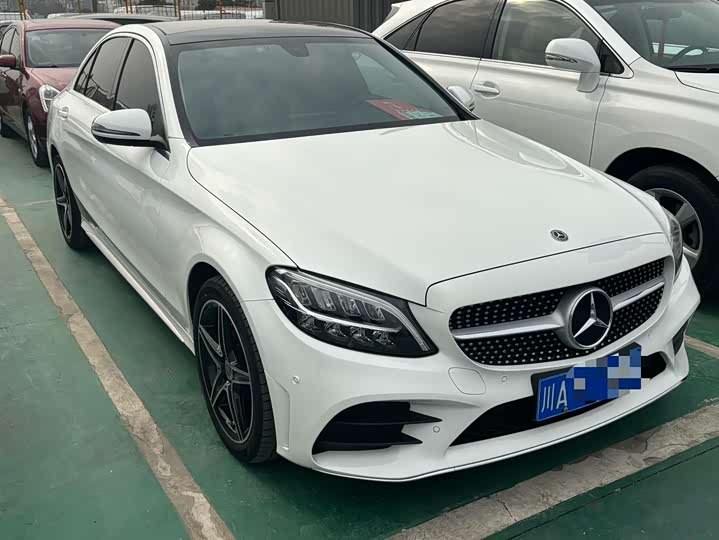 Фото 2 - Mercedes-Benz C-Class