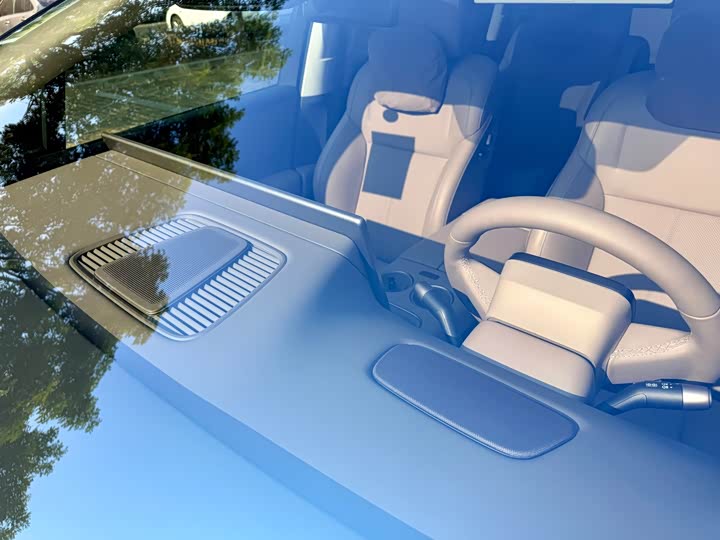 Фото 5 - LiXiang i8