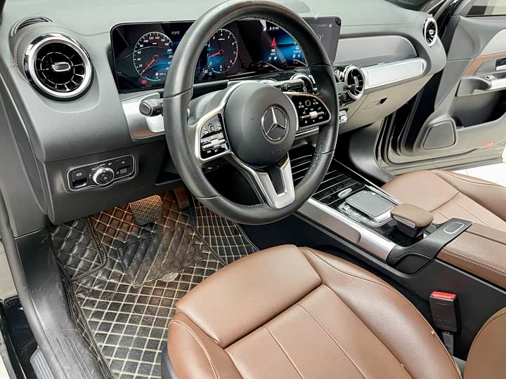 Фото 5 - Mercedes-Benz GLB-Class