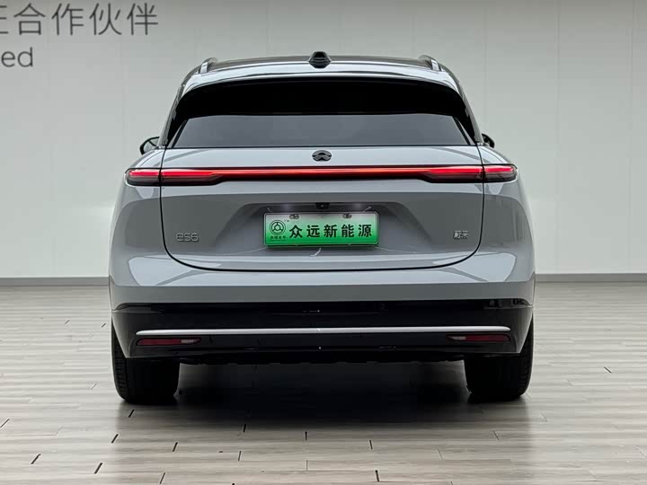 Фото 7 - Nio ES6