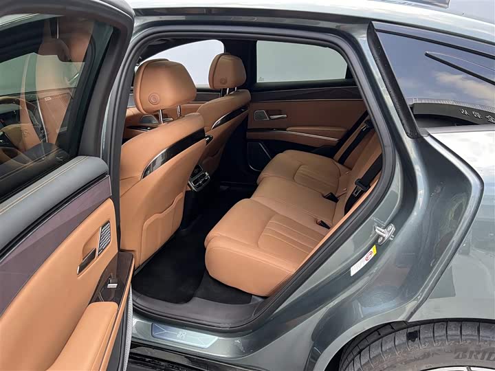 Фото 8 - BYD Han L