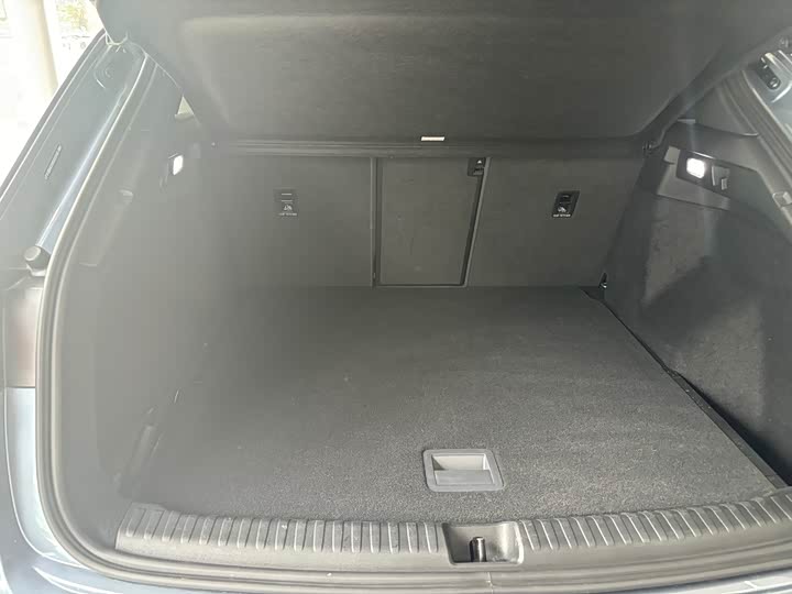 Фото 8 - Audi Q4 e-tron