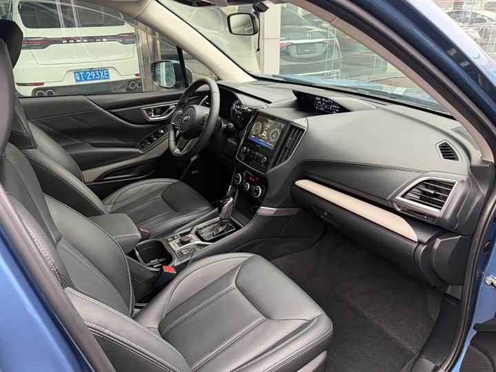 Фото 7 - Subaru Forester