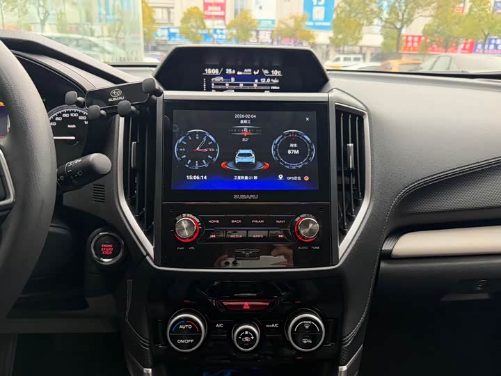 Фото 9 - Subaru Forester