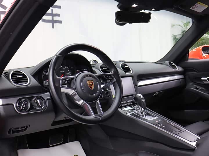 Фото 7 - Porsche 718