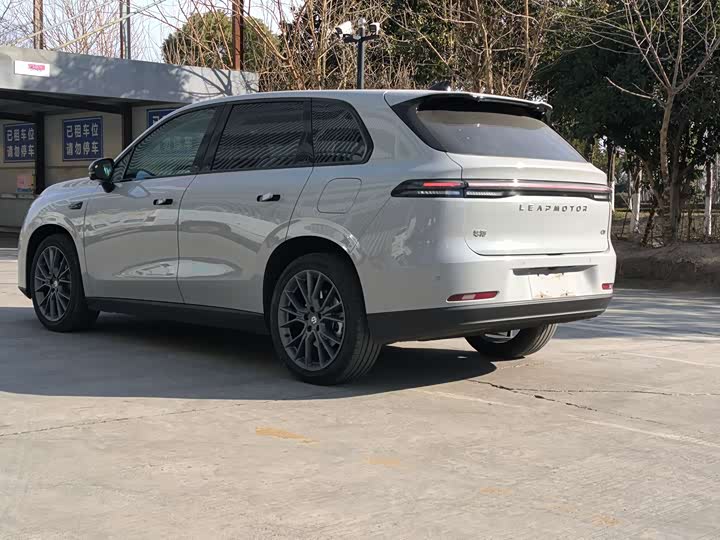 Фото 7 - Leapmotor C10