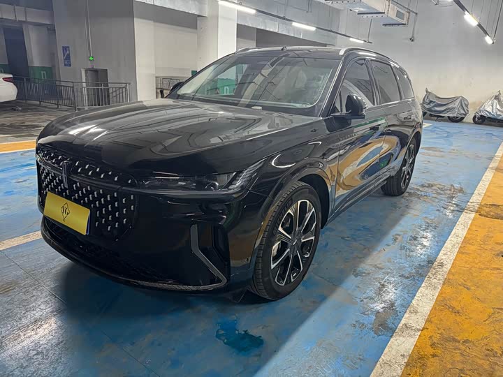 Фото 2 - Lincoln Nautilus