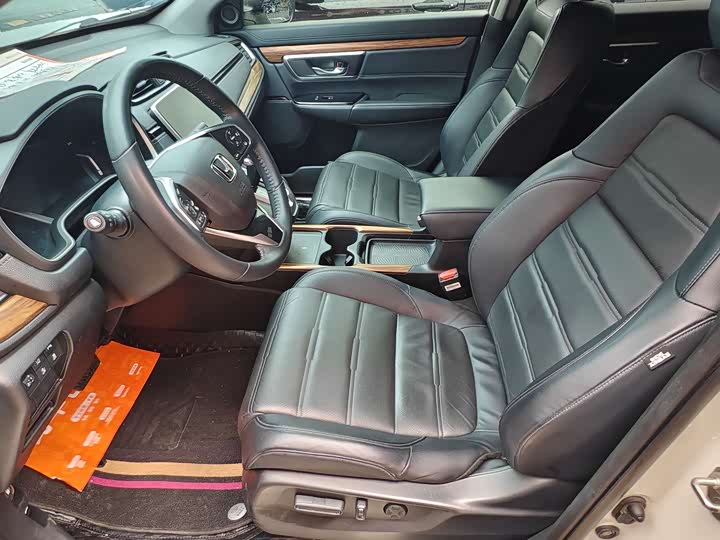 Фото 6 - Honda CR-V