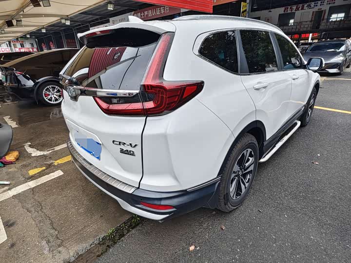 Фото 9 - Honda CR-V