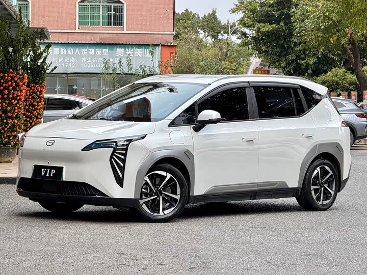 Фото 1 - GAC Aion Y