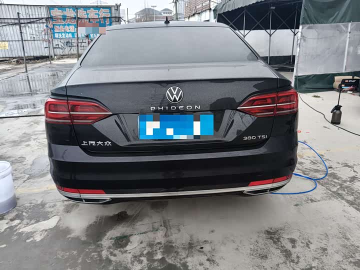 Фото 8 - Volkswagen Phideon
