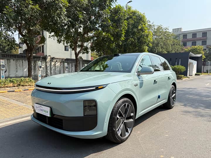 Фото 1 - LiXiang L6