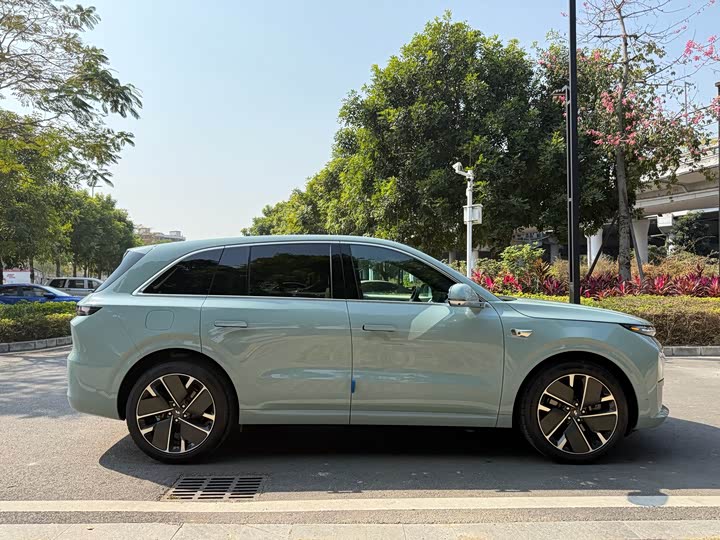 Фото 5 - LiXiang L6