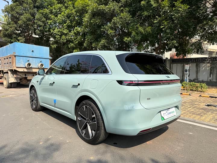 Фото 8 - LiXiang L6