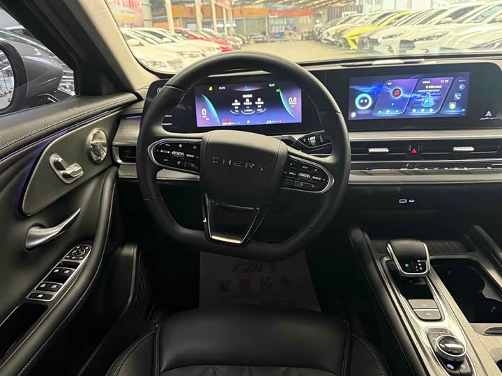 Фото 4 - Chery Arrizo 8