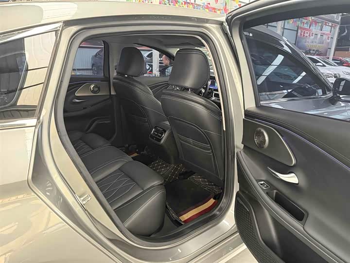 Фото 8 - Chery Arrizo 8