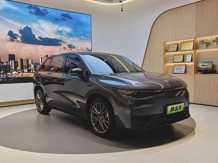 Фото 3 - Leapmotor C10