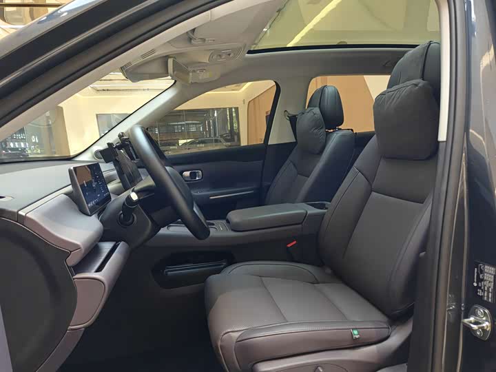 Фото 5 - Leapmotor C10