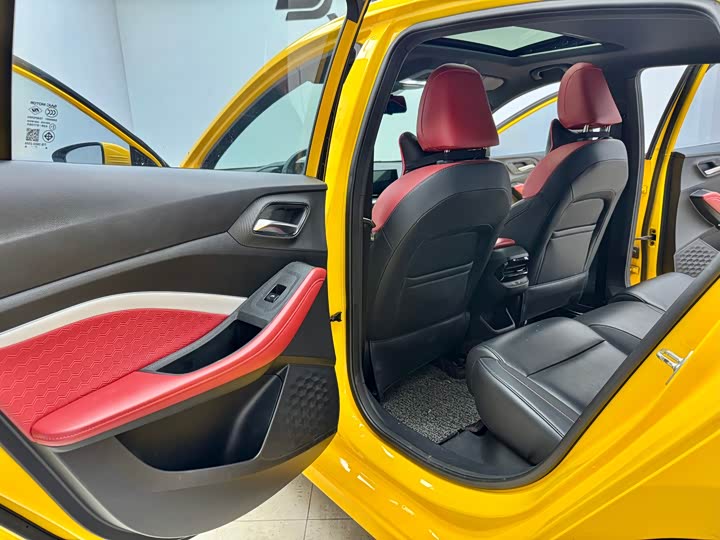 Фото 9 - MG Motor 5