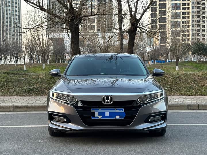 Photo 2 - Honda Accord